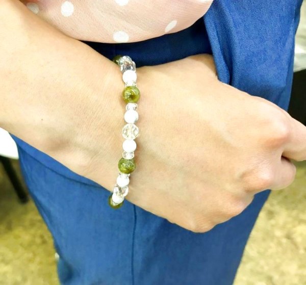 画像9: グリーンガーネット×ハウライト ブレスレット