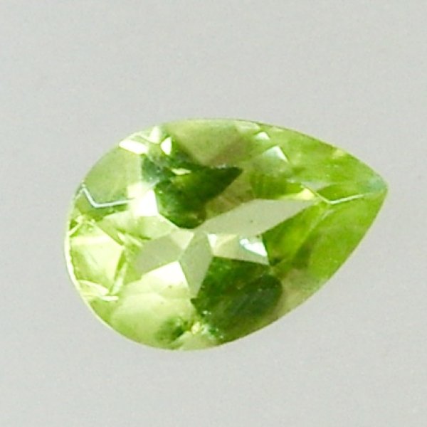 画像8: ◎値下げ◎ペリドット ペアシェイプ 約7.2×5mm 0.72ct 8月誕生石
