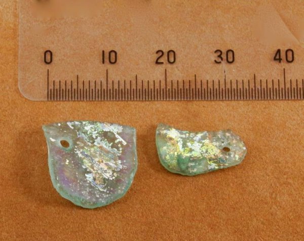 画像5: 【穴あき】古代ガラス　破片　２枚セット