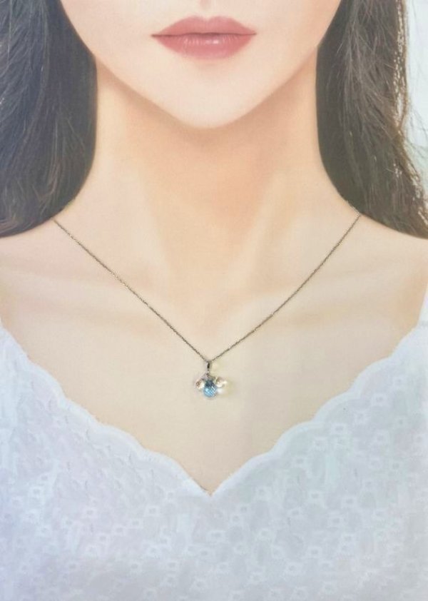 画像9: Pt900/K18WGブルートパーズ×水晶ブリオレットカットネックレス