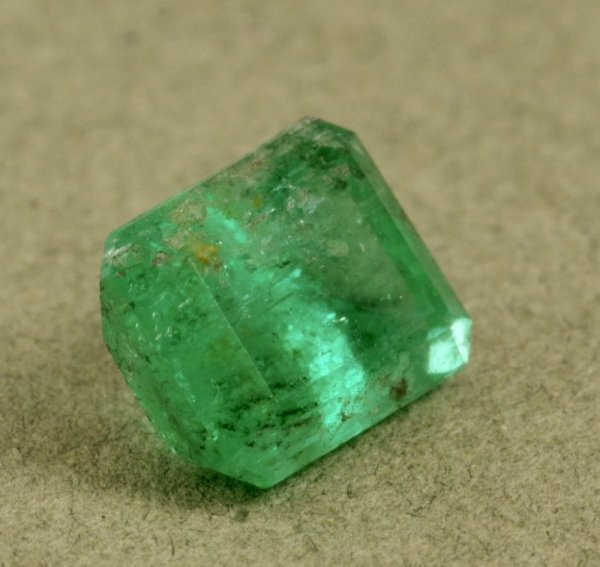 画像13: エメラルド　1.626ct　５月誕生石