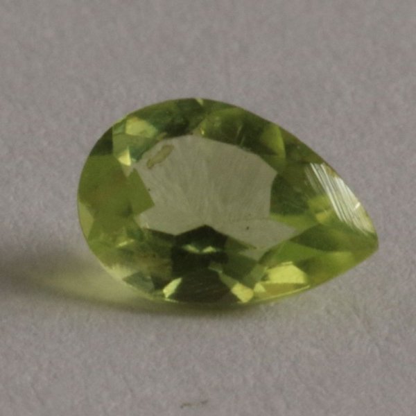 画像4: ◎値下げ◎ペリドット ペアシェイプ 約7.2×5mm 0.72ct 8月誕生石