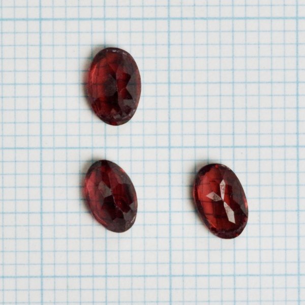 画像6: ガーネットオーバル 約6×4×厚み2.8mm 1月誕生石