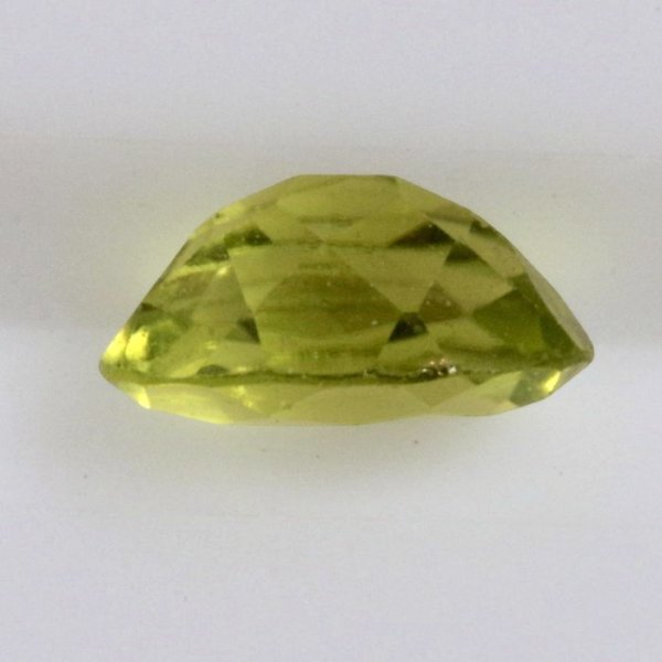 画像5: ペリドット オーバル　約5×6.9mm 0.84ct　8月誕生石
