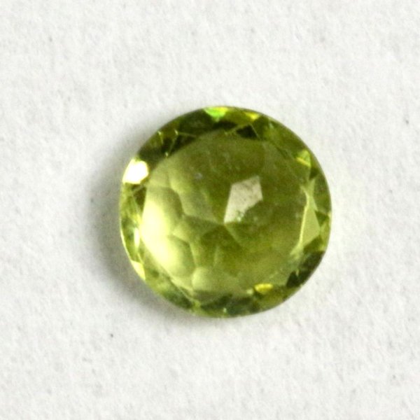 画像3: ペリドット 直径約4mm 0.27ct 8月誕生石