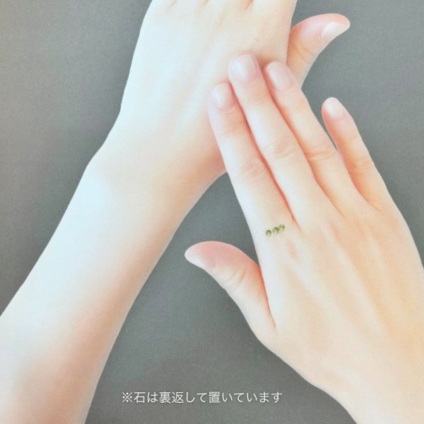 画像4:  ペリドット　直径約2.5mm 8月誕生石