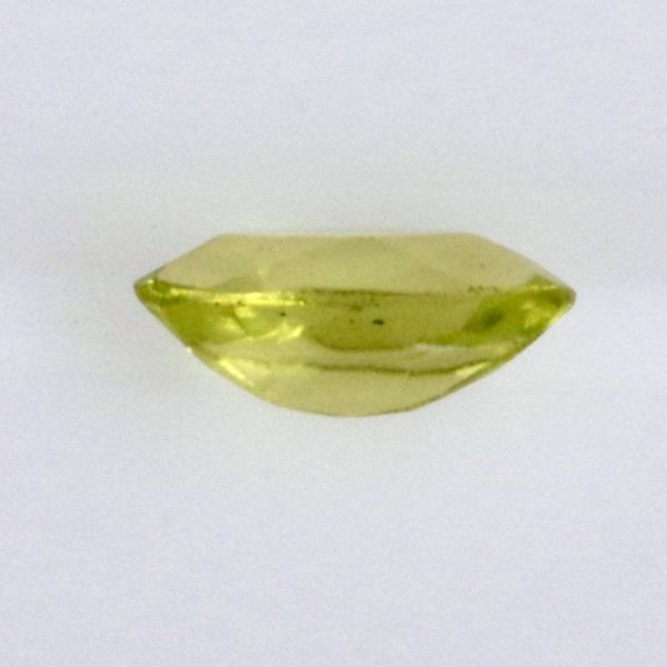 画像2: ペリドット オーバル 約4.9×3mm  0.21ct 8月誕生石
