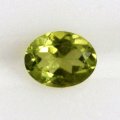ペリドット オーバル 約4.9×3.8 0.32ct 8月誕生石
