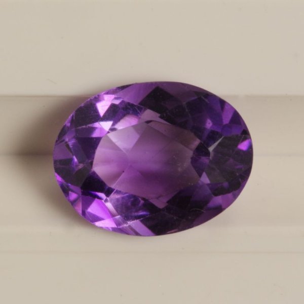 画像1: アメジスト　オーバル　約10×7.6mm 2.27ct