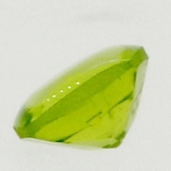 画像11: ペリドット　約8×8×厚み5mm　8月誕生石 (11)
