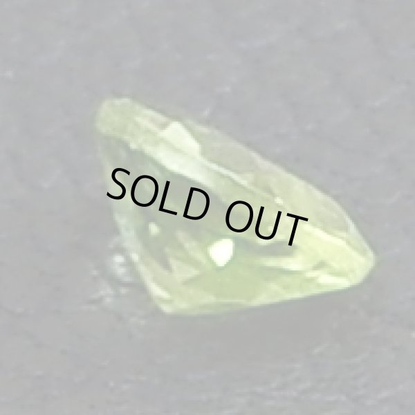 画像11: ◎値下げ◎ペリドット ペアシェイプ　約7.2×5mm 0.72ct　8月誕生石 (11)