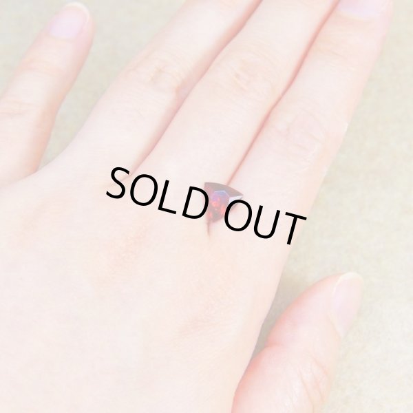 画像6: トリリアントガーネット 約8×8×厚み4mm 1月誕生石 (6)