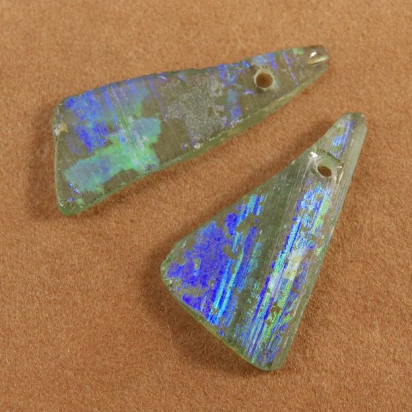 画像8: 【穴あき】古代ガラス　破片　２枚セット (8)