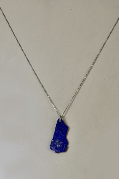 画像9: ラフラピスラズリペンダント 細長　12月誕生石 (9)