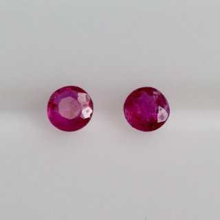 長方形ルビー 0.678ct 7月誕生石 ◇ルビー通販 ベルマックス ◇