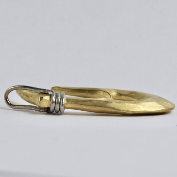 画像2: Pt900/K18 縄文釣り針 大 ペンダント (2)