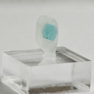 1】エメラルド原石(パキスタン産) 11.095ct 5月誕生石 - ルビー