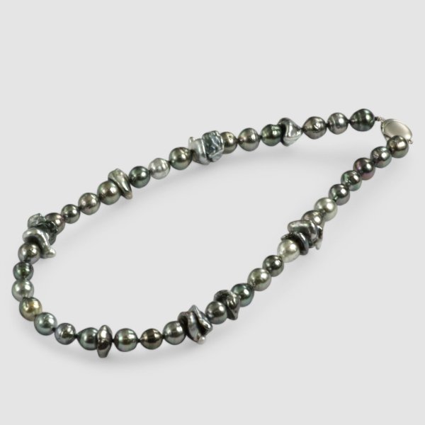 画像5: 黒蝶バロックパール×黒蝶ケシパールネックレス (5)