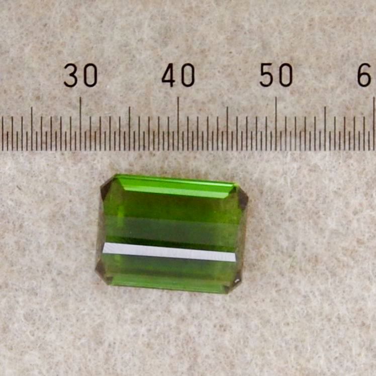 エメラルドカットグリーントルマリン 10.4ct 10月誕生石