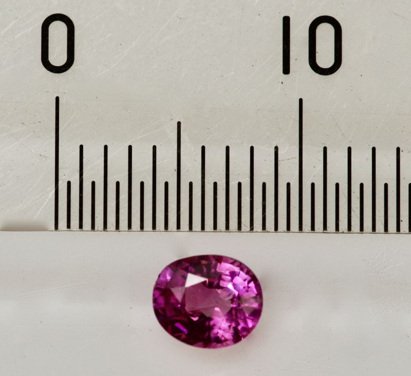 注意点天然　ピンクサファイア　ルース　1.773ct ソーティング付き